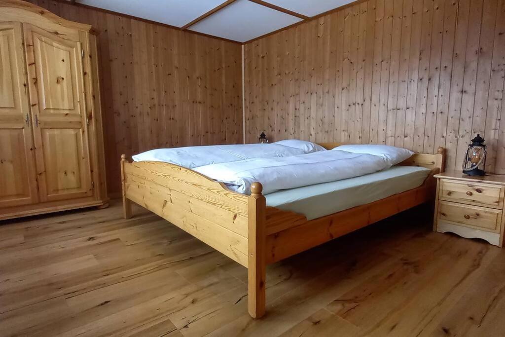Kaenzeli - Ferienwohnung Mit Traumaussicht Beatenberg Zewnętrze zdjęcie